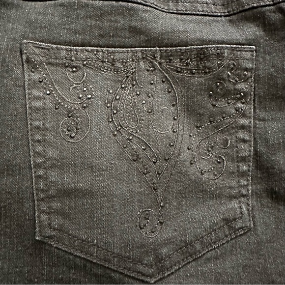 ⭐️Roz & Ali | NWOT jeans - Picture 9 of 9